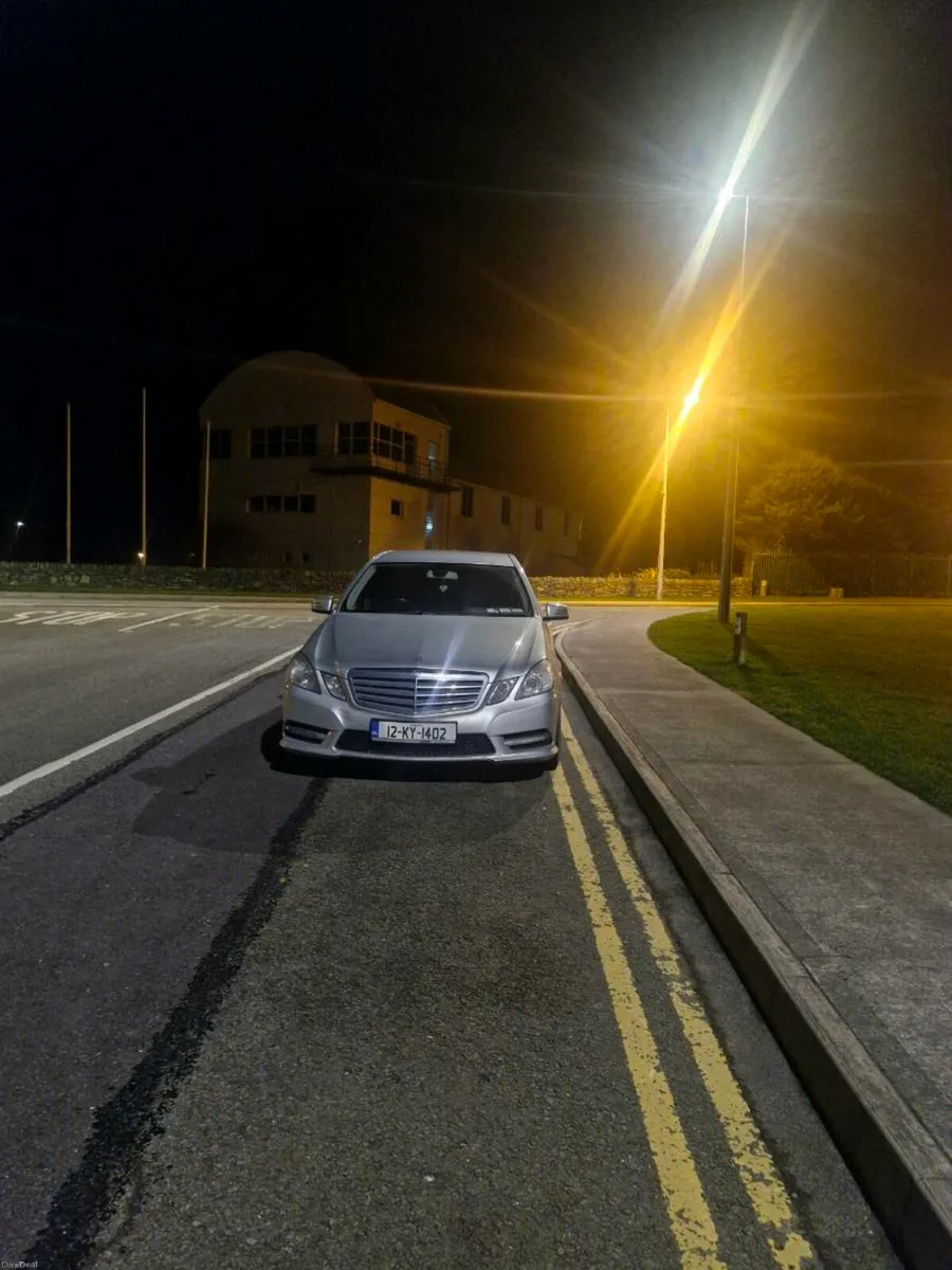 Mercedes e class - Image 3