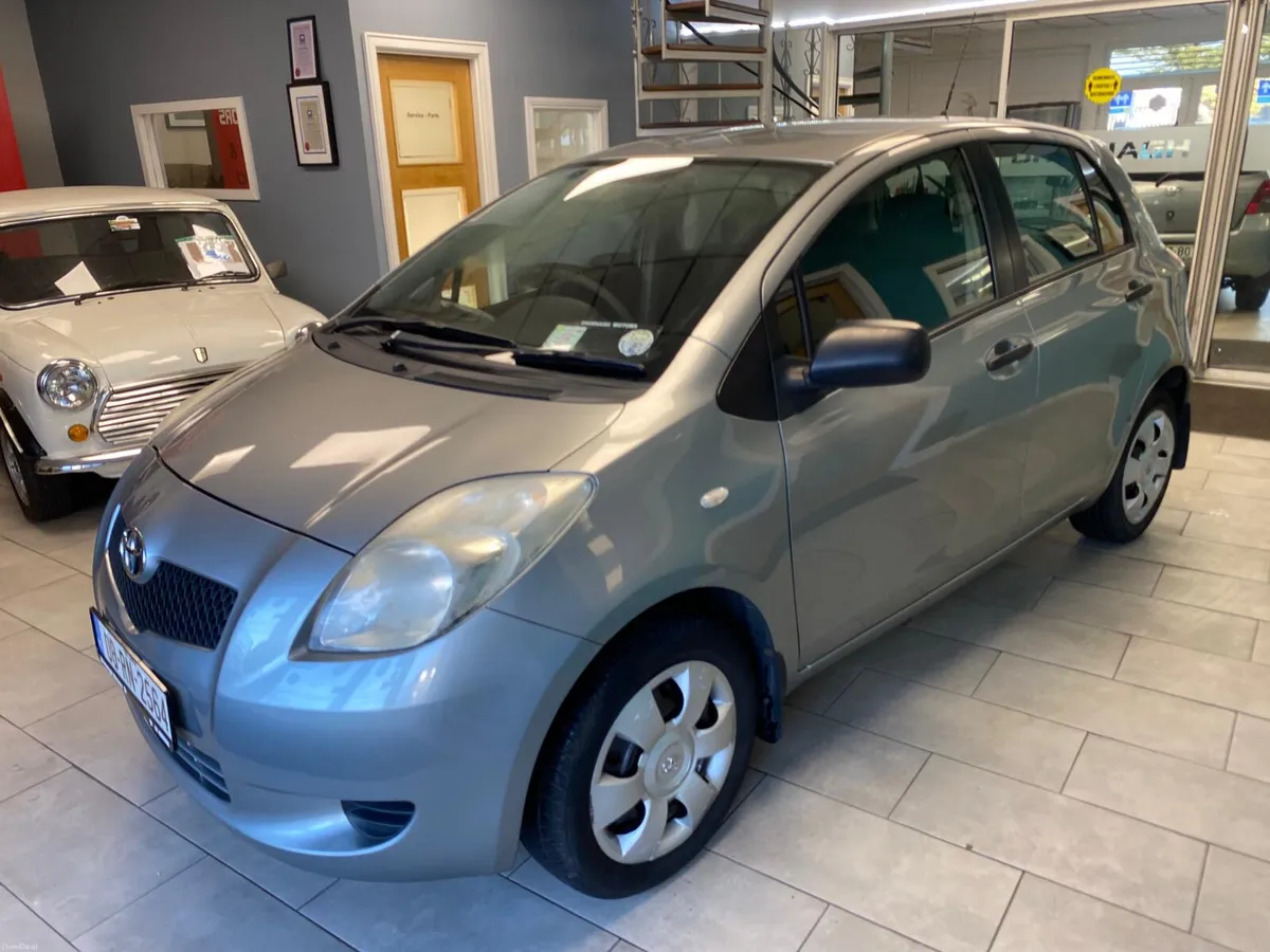 Toyota Yaris 2008 - Image 1