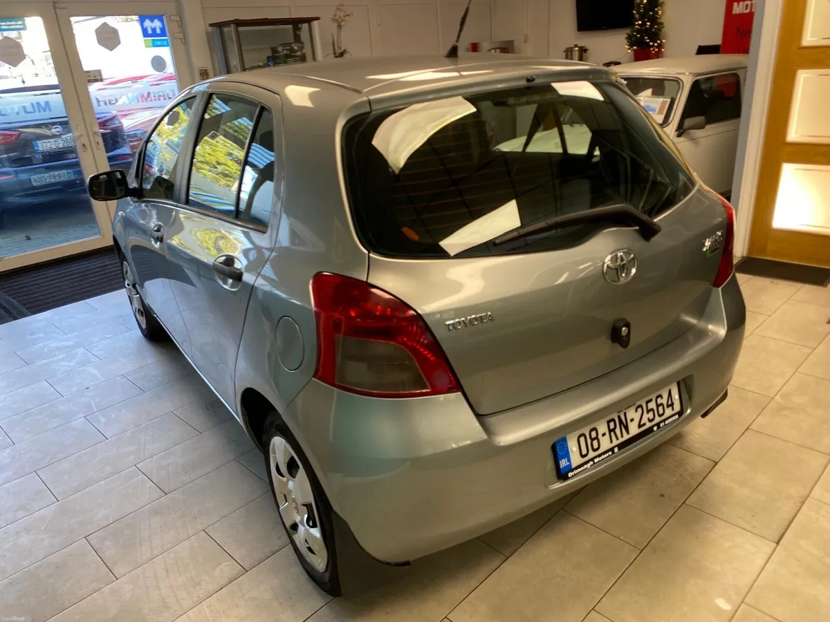 Toyota Yaris 2008 - Image 4