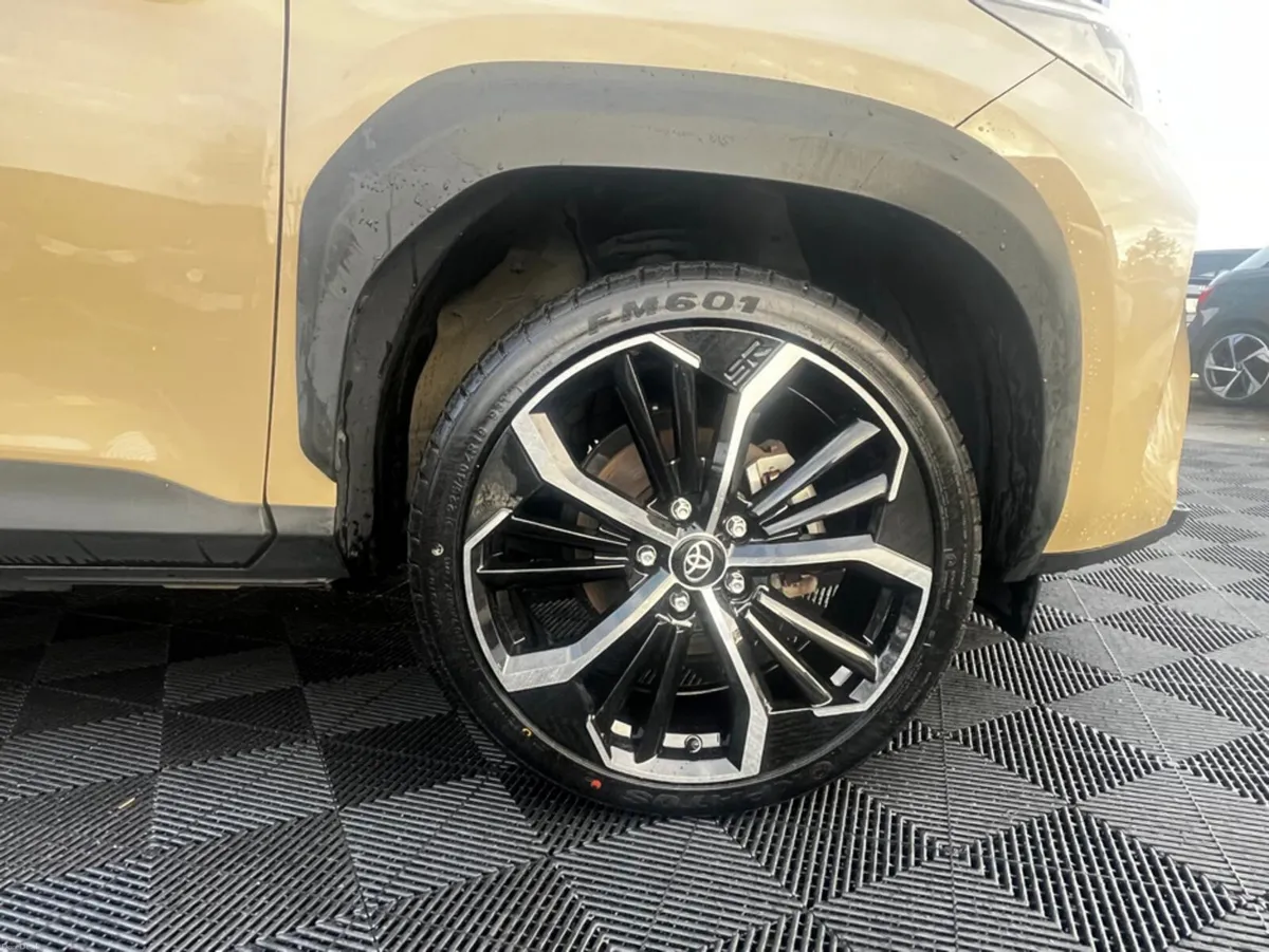 Toyota Yaris Cross Toyota yaris cross 1.5 self cha - Image 3