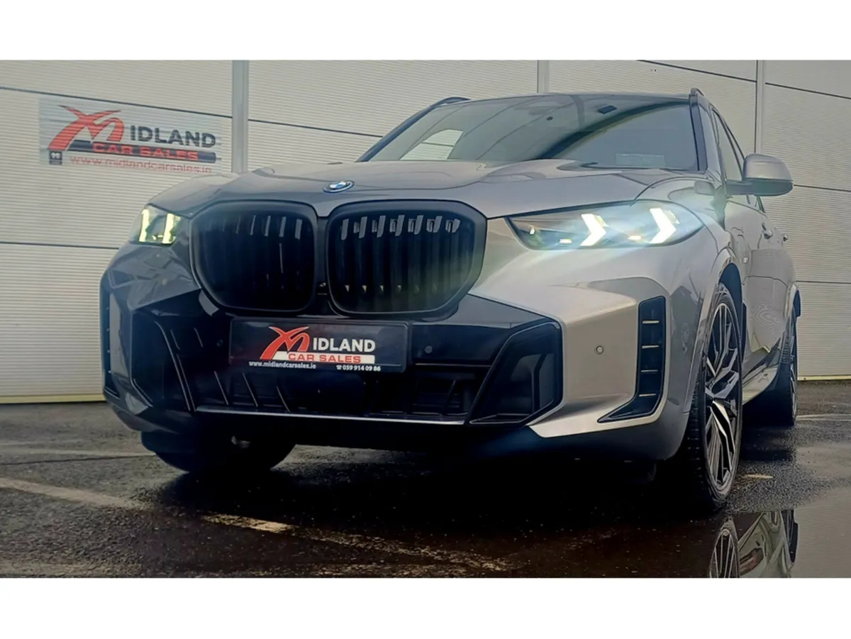 BMW X5 XDRIVE50E M SPORT **Pan Sunroof** - Image 2