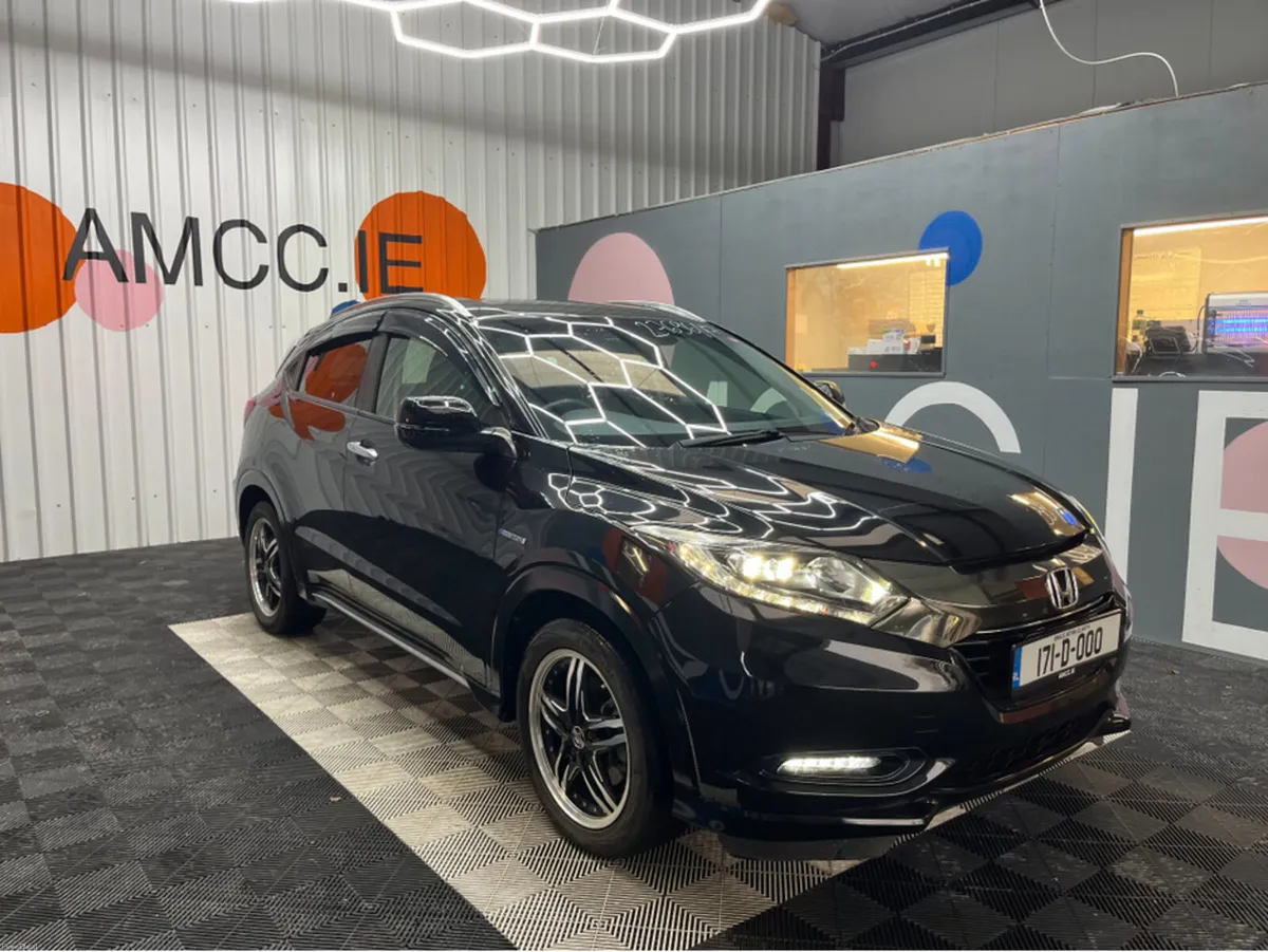 Honda Vezel €17950 2017 HONDA VEZEL Z HYBRID SENSI - Image 1