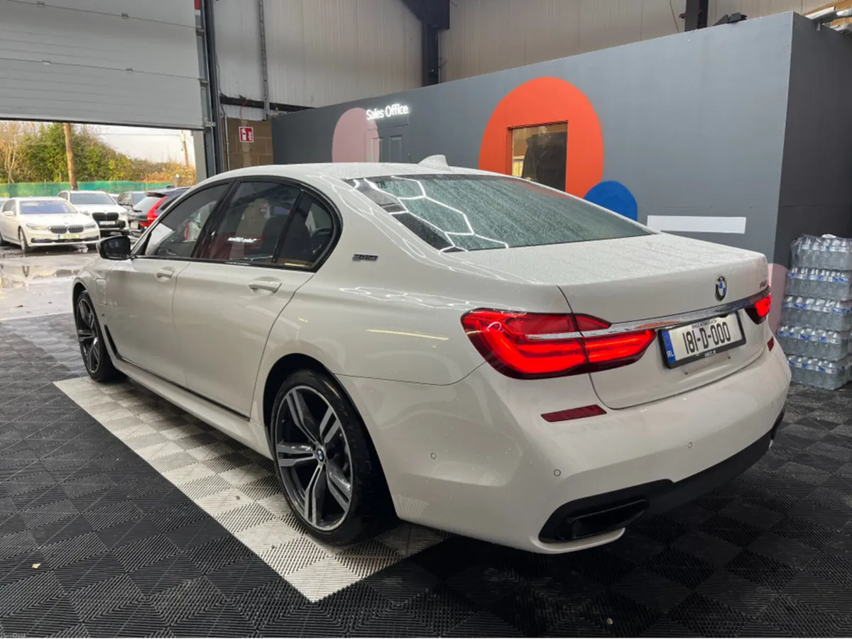 BMW 7-Series 2018 BMW 740E IPERFORMANCE M-SPORT 2. - Image 4