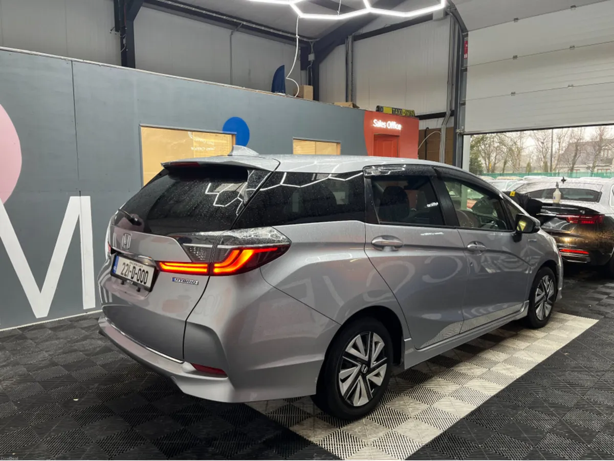 Honda Shuttle 2022 HONDA SHUTTLE HYBRID SENSING 1. - Image 2