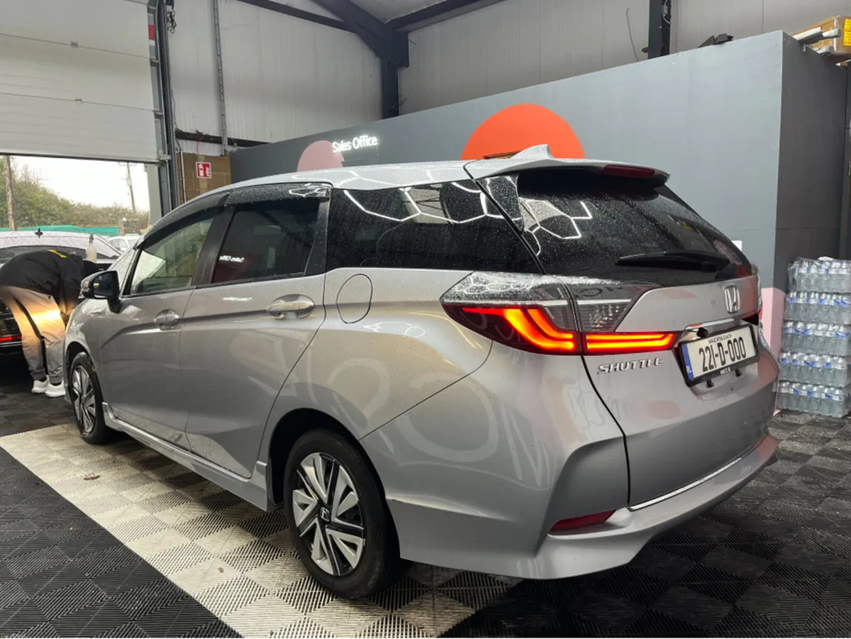 Honda Shuttle 2022 HONDA SHUTTLE HYBRID SENSING 1. - Image 4