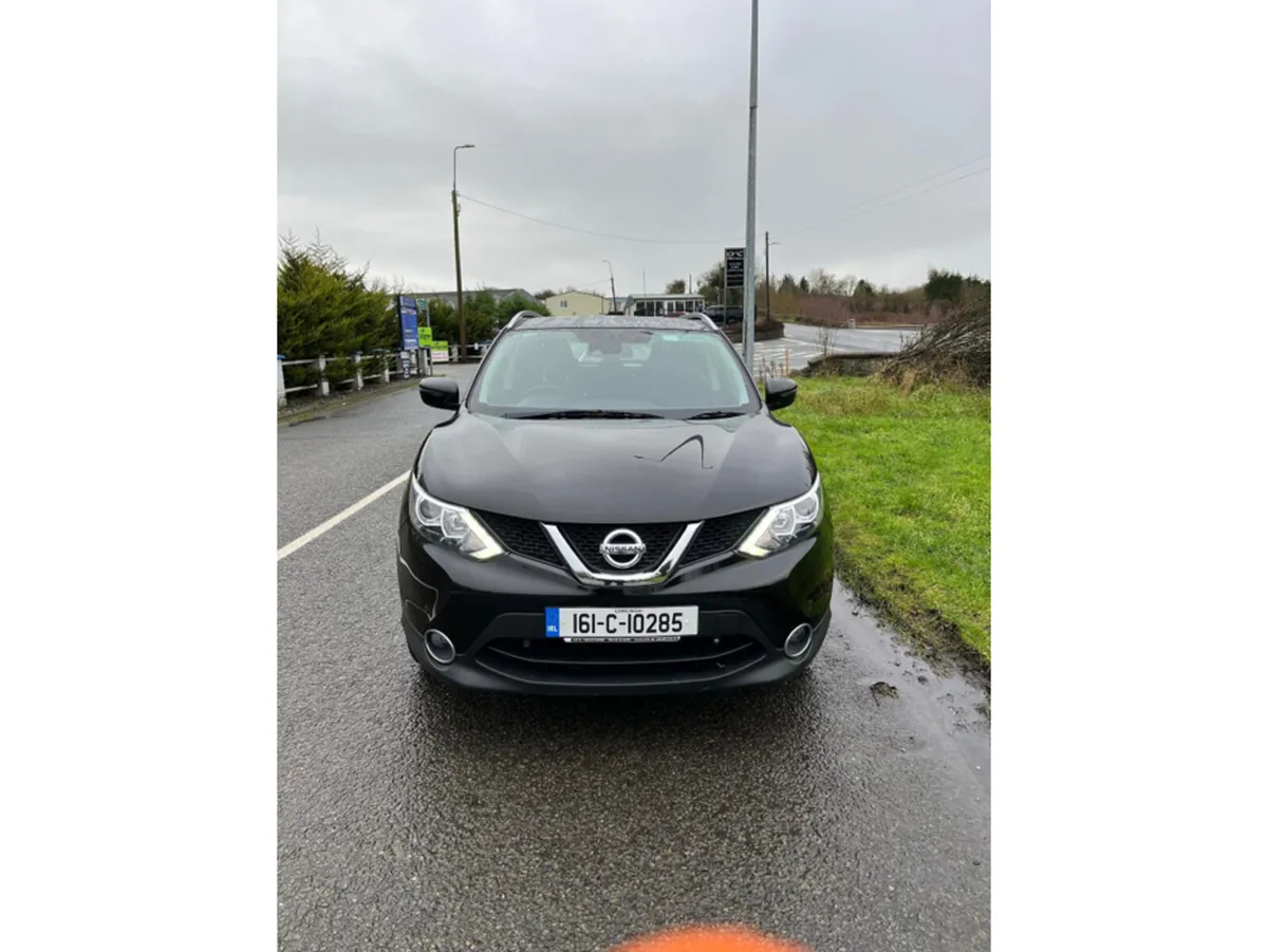 Nissan Qashqai 1.5 SV MY16 SP+NC E6 4 4DR - Image 2
