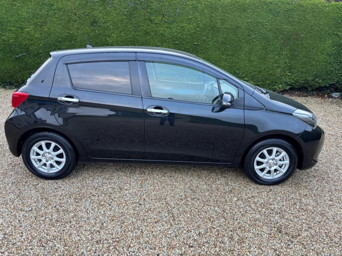 Toyota Vitz NSP130 161 D 71172 - Image 2