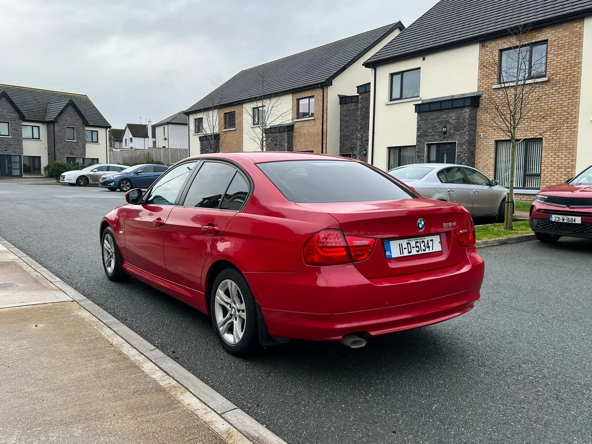 2011 BMW 318D New NCT till 7/26 Driving Perfect - Image 4