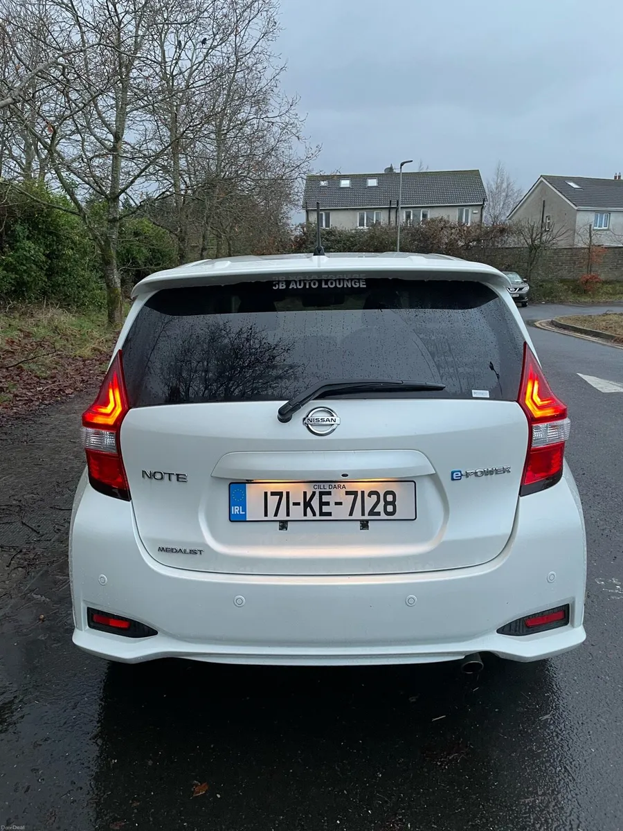 Nissan Note 2017ElectricPetrolHybrid 40k KM AUTO - Image 4