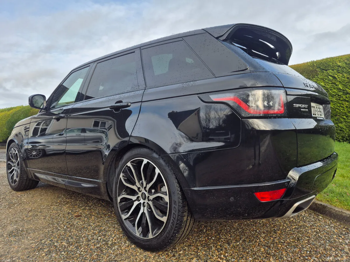 221'RANGE ROVER SPORT HSE P400E - Image 4