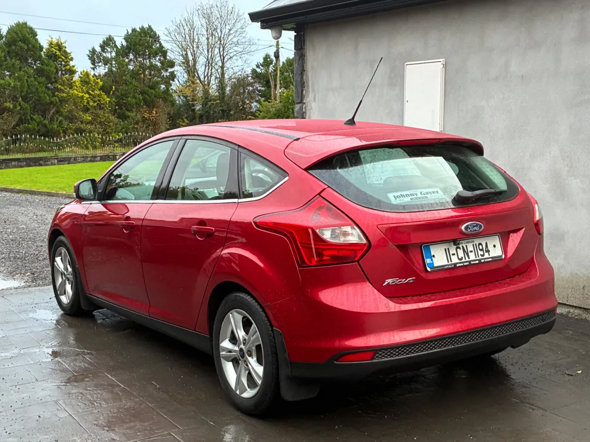 Ford Focus 2011 - Image 4