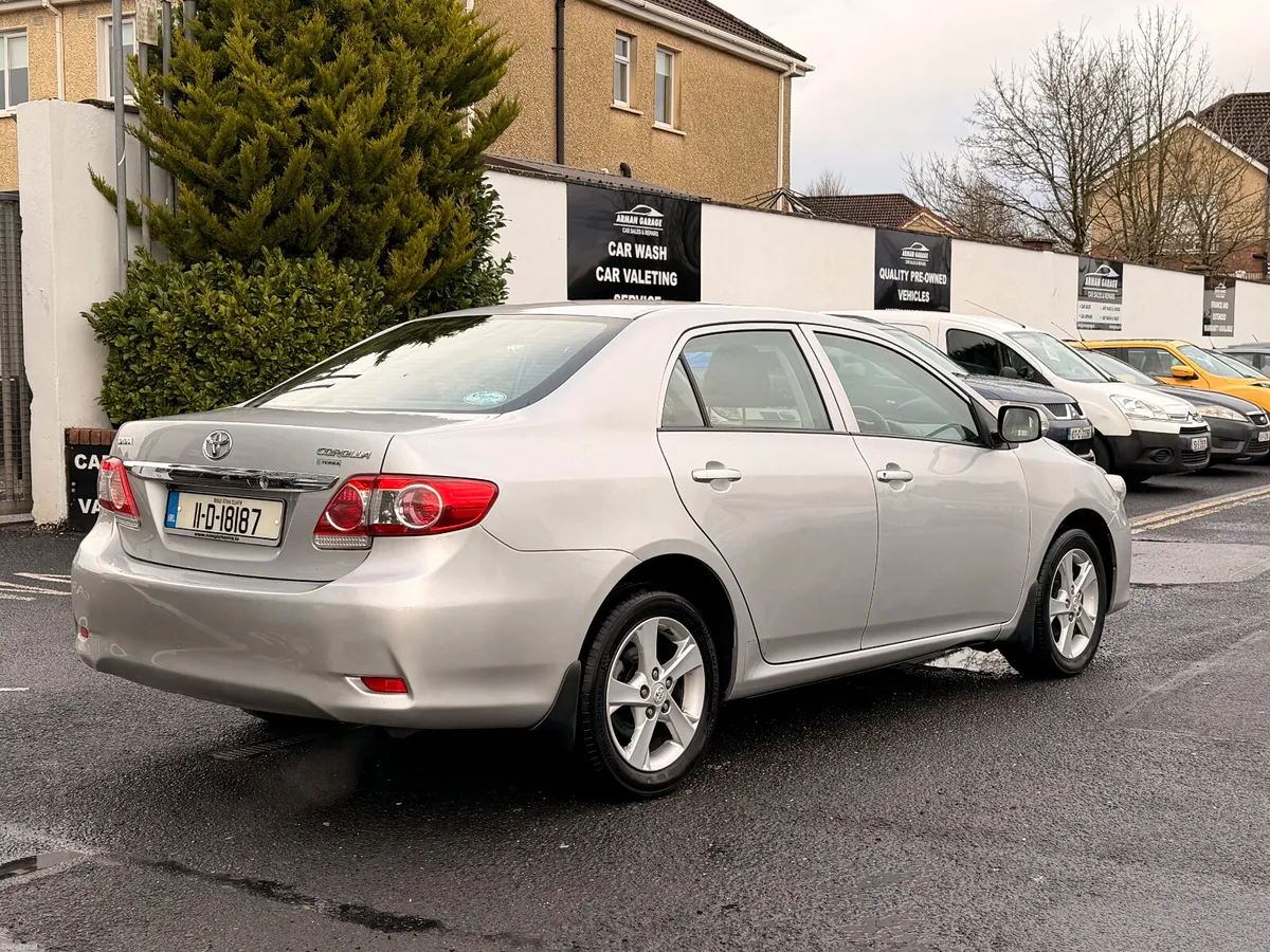 Toyota Corolla 2011 1.3 petrol - Image 3