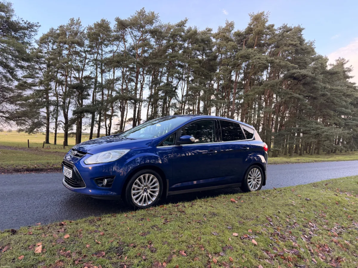 Ford C-Max 2015 Titanium Top Spec - Image 3