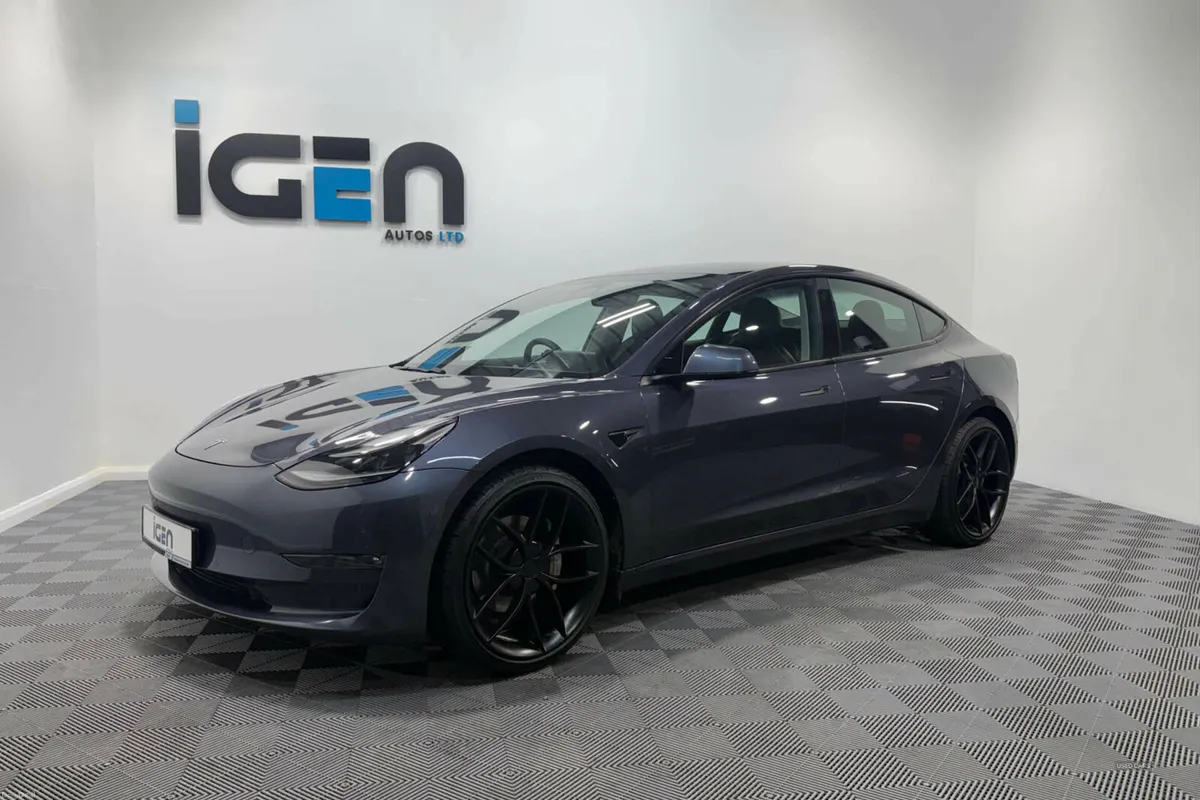 Tesla Model 3 Long Range AWD 4WD 4dr - Image 1