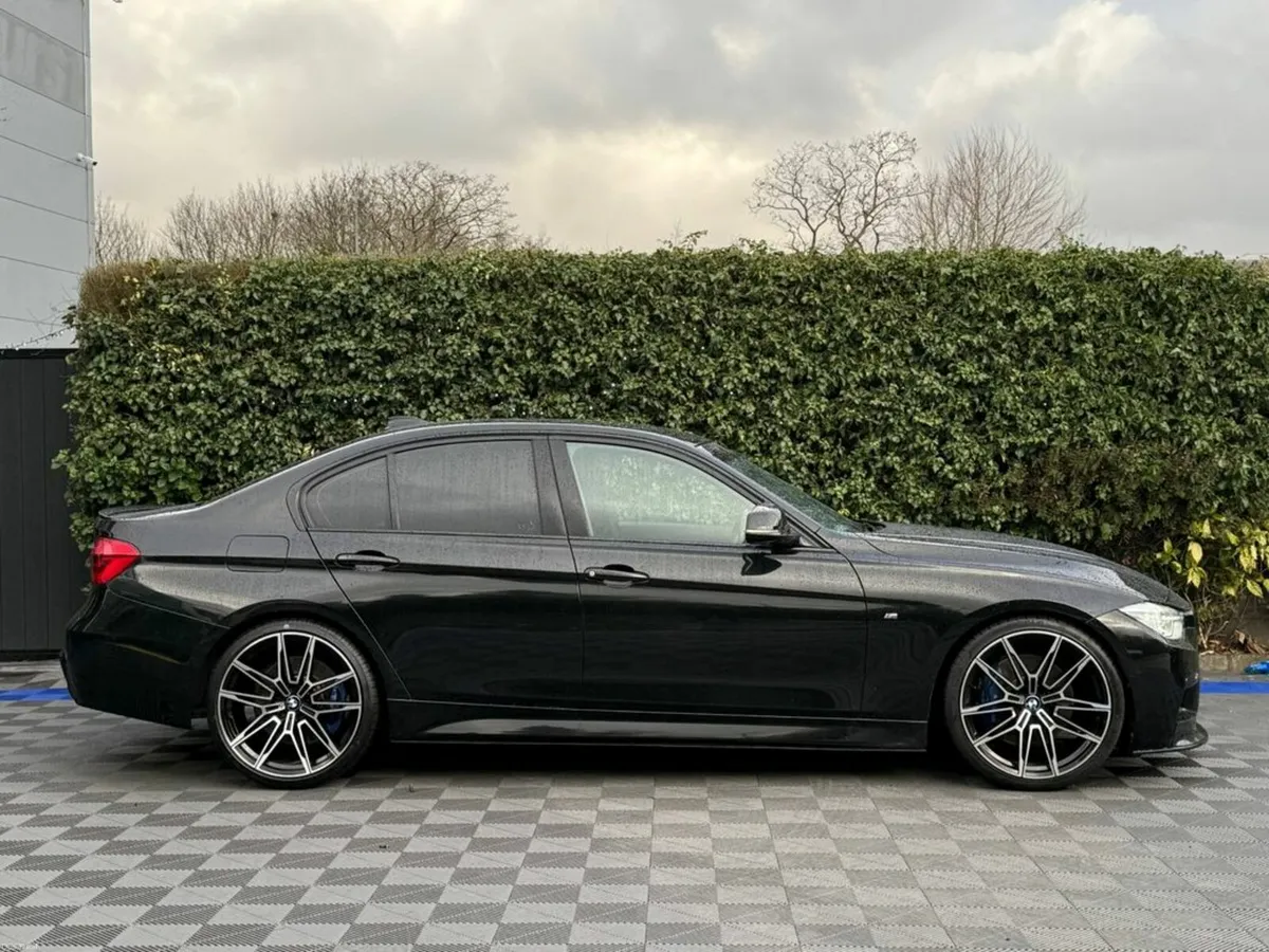 BMW 3-Series 320d M-SPORT COMPETITION // SERVICE H - Image 2