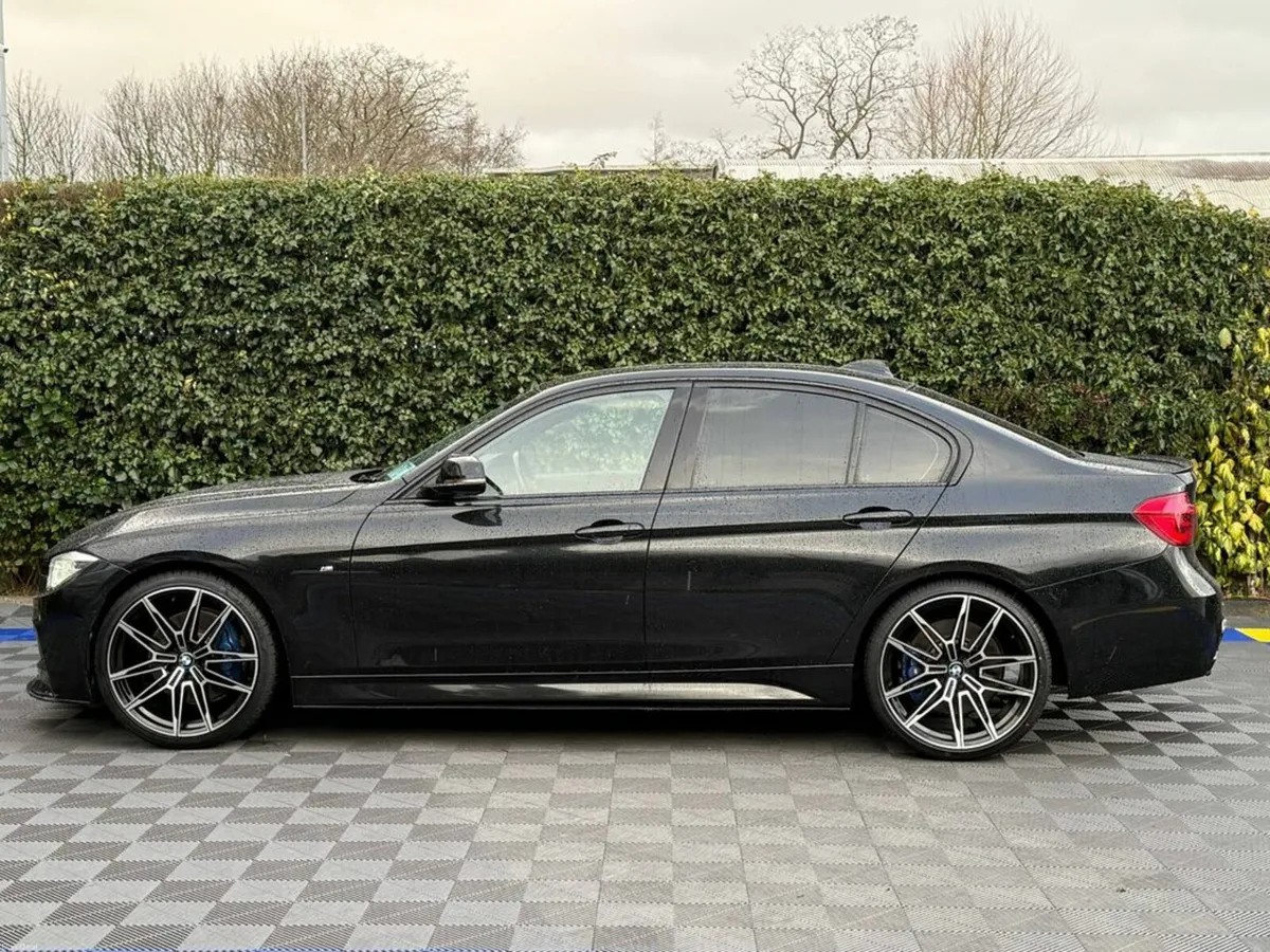 BMW 3-Series 320d M-SPORT COMPETITION // SERVICE H - Image 3