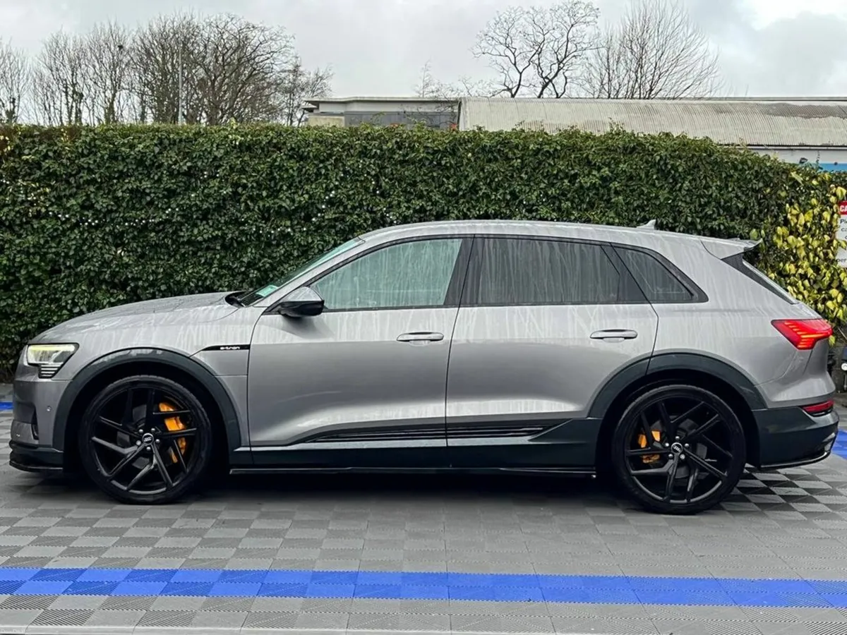 Audi e-tron 50 QUATTRO // RS-PERFORMANCE // ADAPTI - Image 3