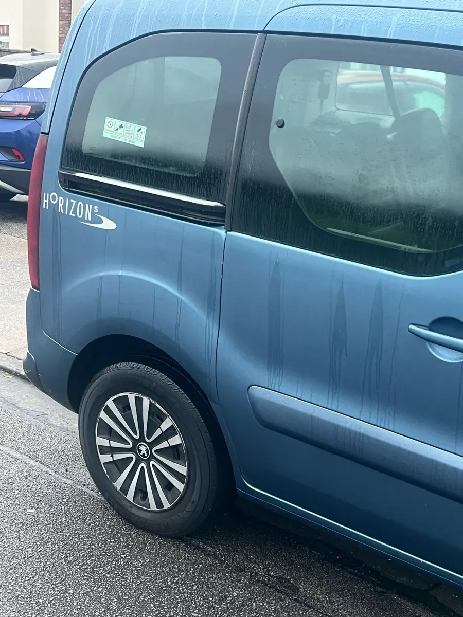 Wheelchair Accessible Car - Image 3