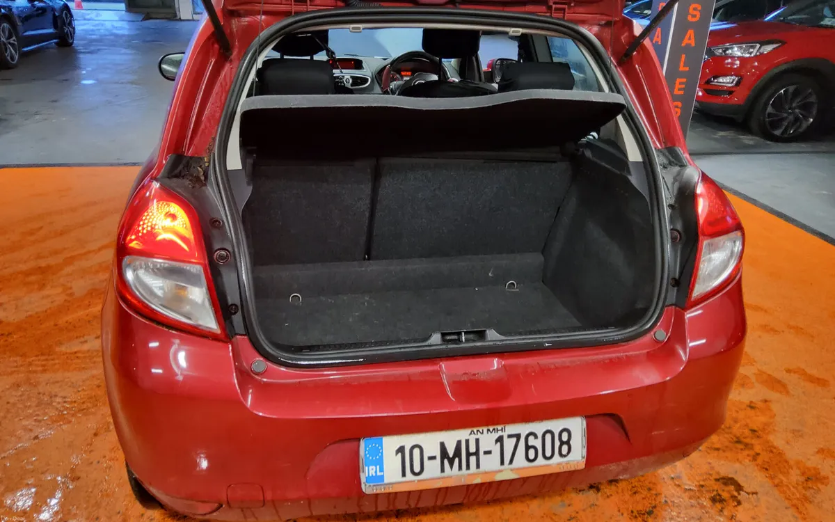 Renault Clio 2010 - Image 3