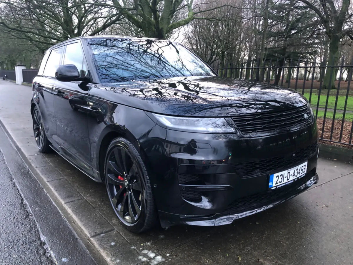 Land Rover Range Rover 2023 - Image 1