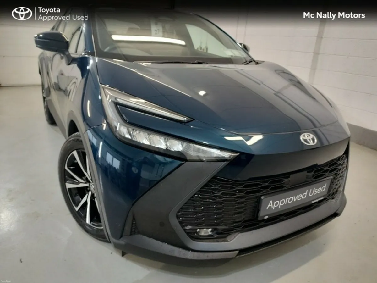 Toyota C-HR HYBRID SPORT - Image 1
