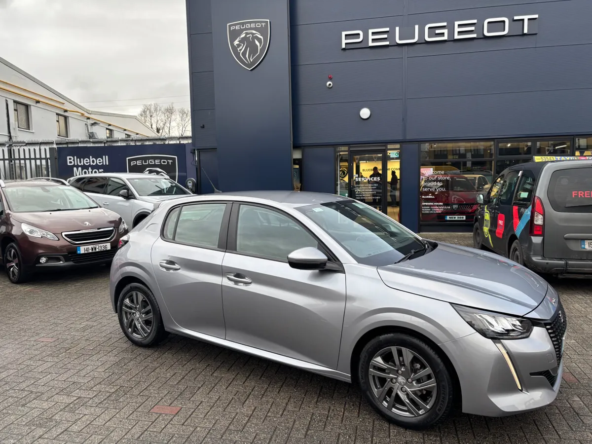Peugeot 208 2022 - Image 2
