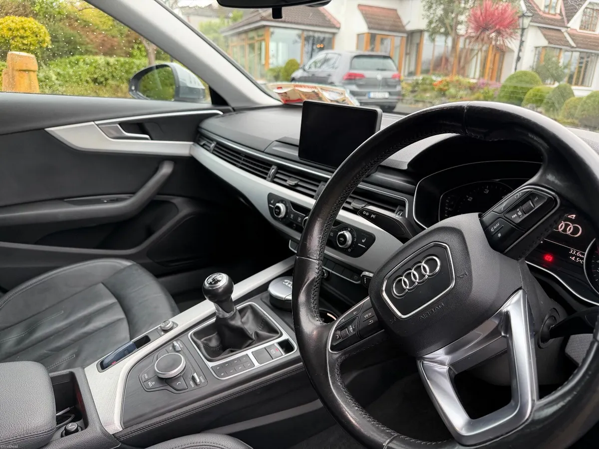 Audi A4 2016 - Image 3