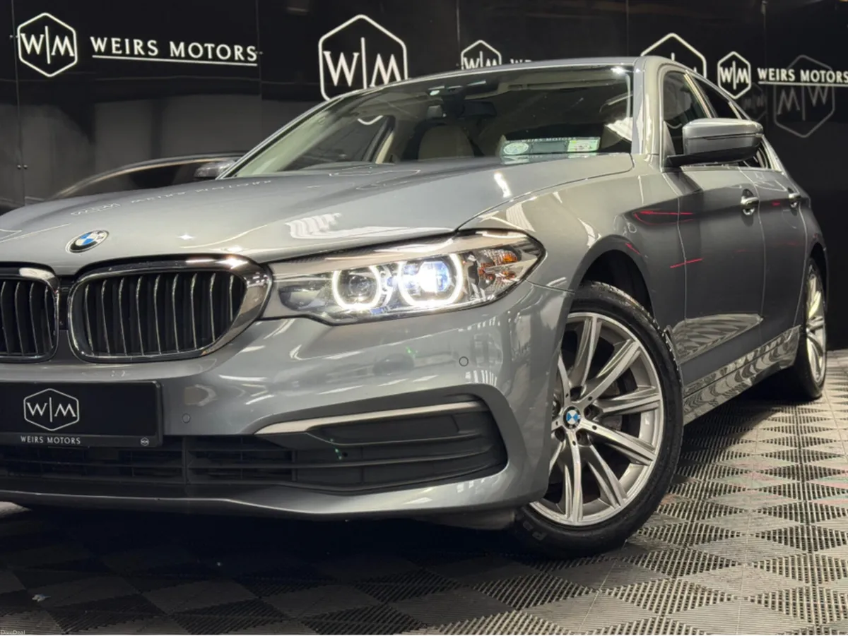 BMW 5-Series 520d AUTO LOW MILEAGE ONE OWNER BMW S - Image 3