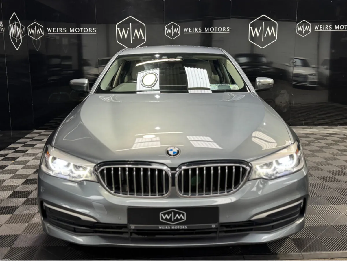 BMW 5-Series 520d AUTO LOW MILEAGE ONE OWNER BMW S - Image 4