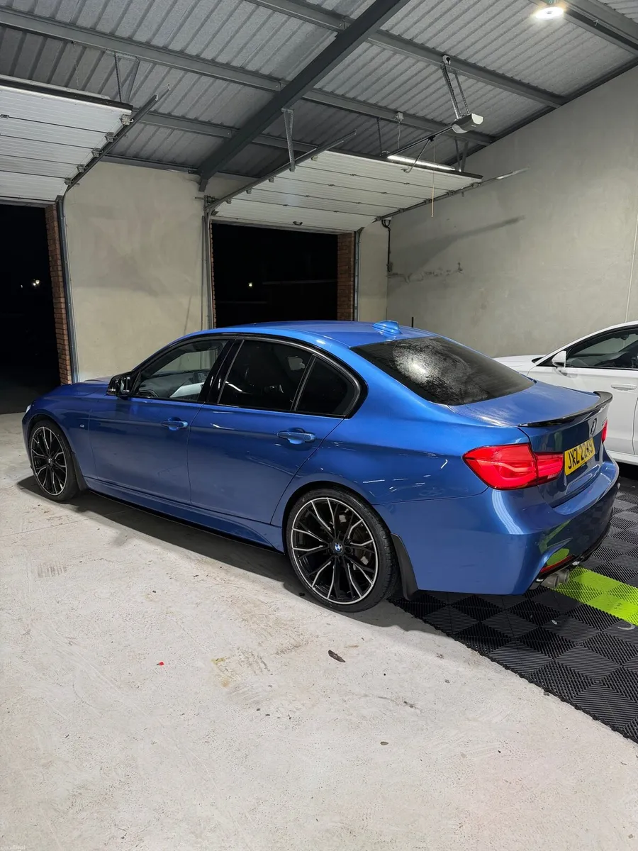 IRISH REG €15995 / 2016 BMW 320d MSPORT - Image 2