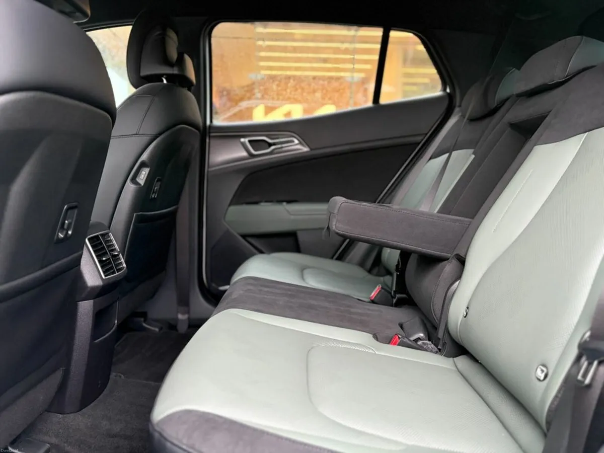 Kia Sportage 1.6 Plug in hybrid - Image 3