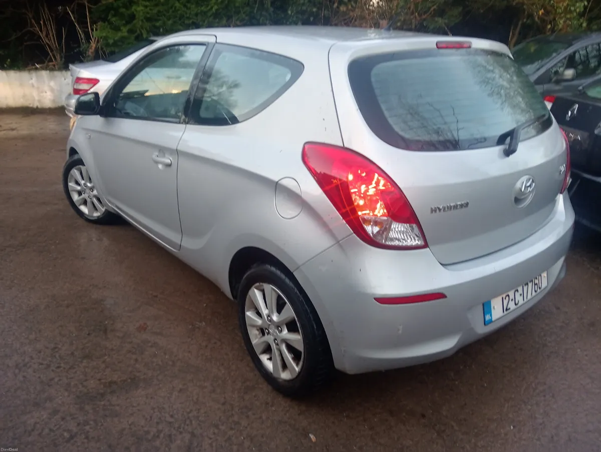 Hyundai i20 2012 - Image 3