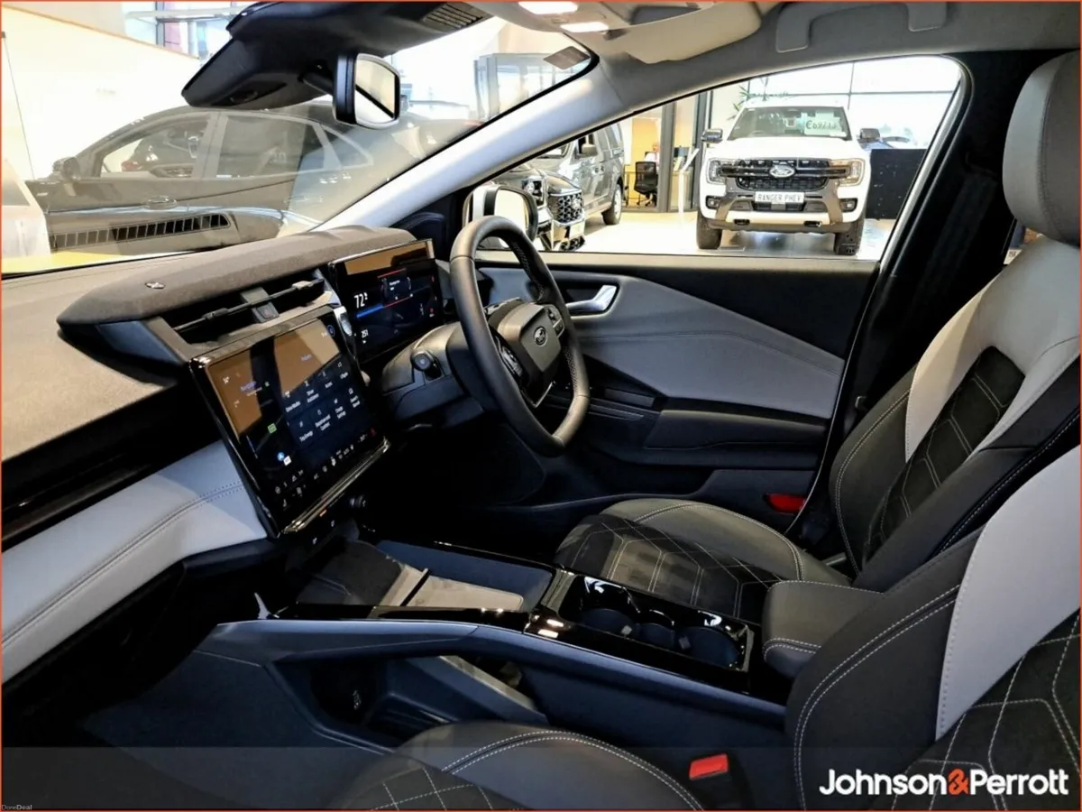 Ford Puma ORDER YOUR NEW PUMA Premium 52kWh Automa - Image 3