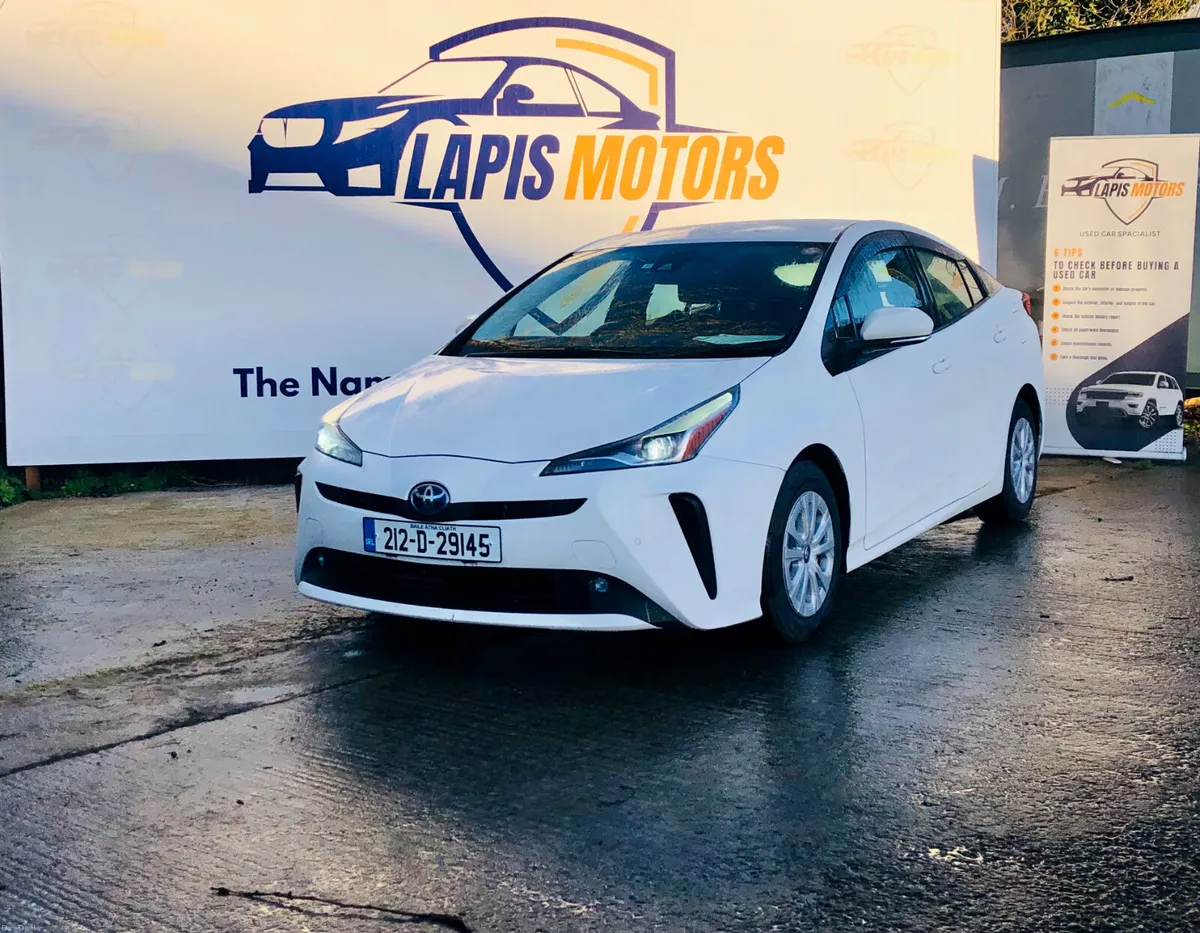 Toyota Prius 2021 - Image 1