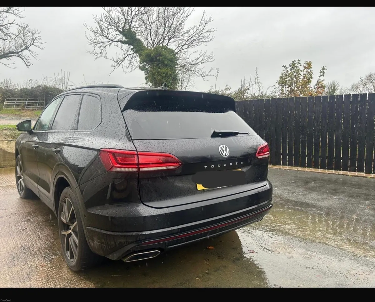 Volkswagen Touareg 2019 r line - Image 2