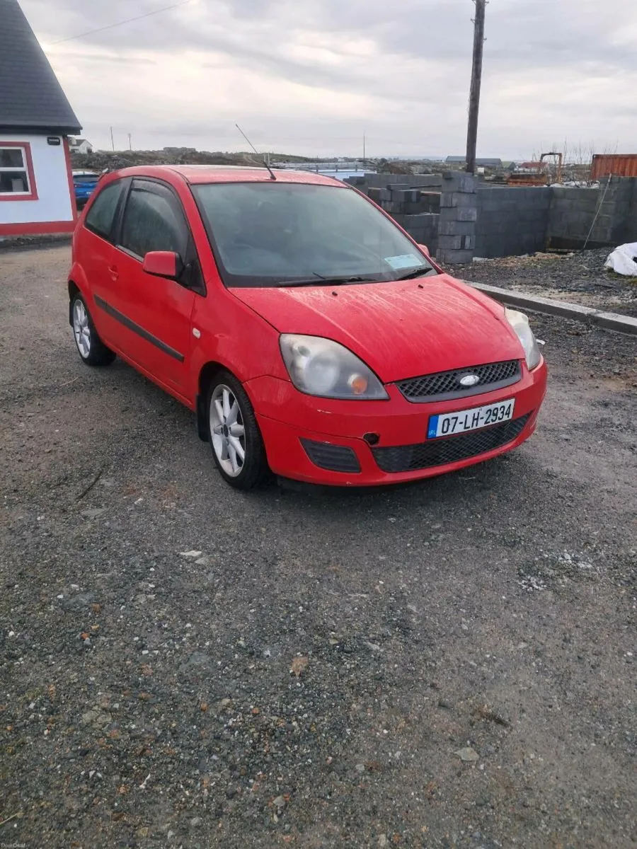 Ford Fiesta Zetec - Image 1
