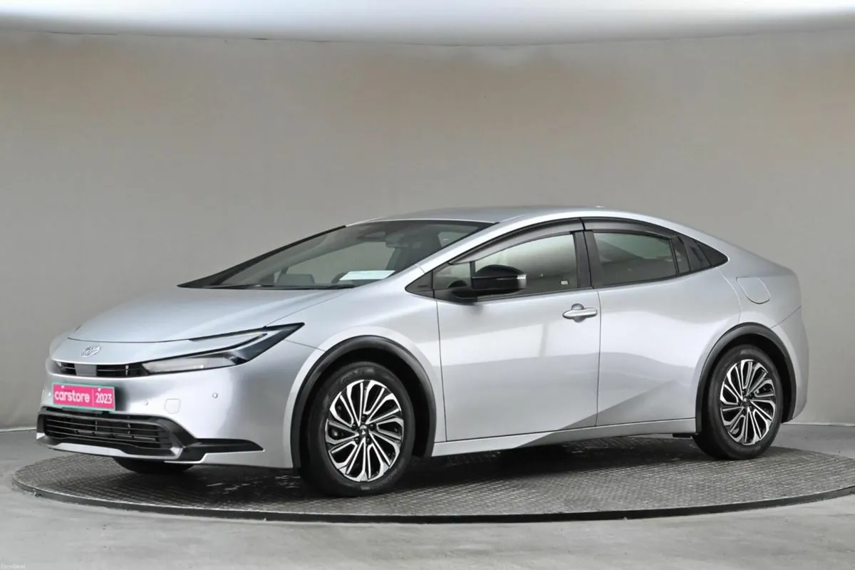 Toyota Prius 1.8 SELF CHARGING HYBRID **MODELLISTA - Image 4