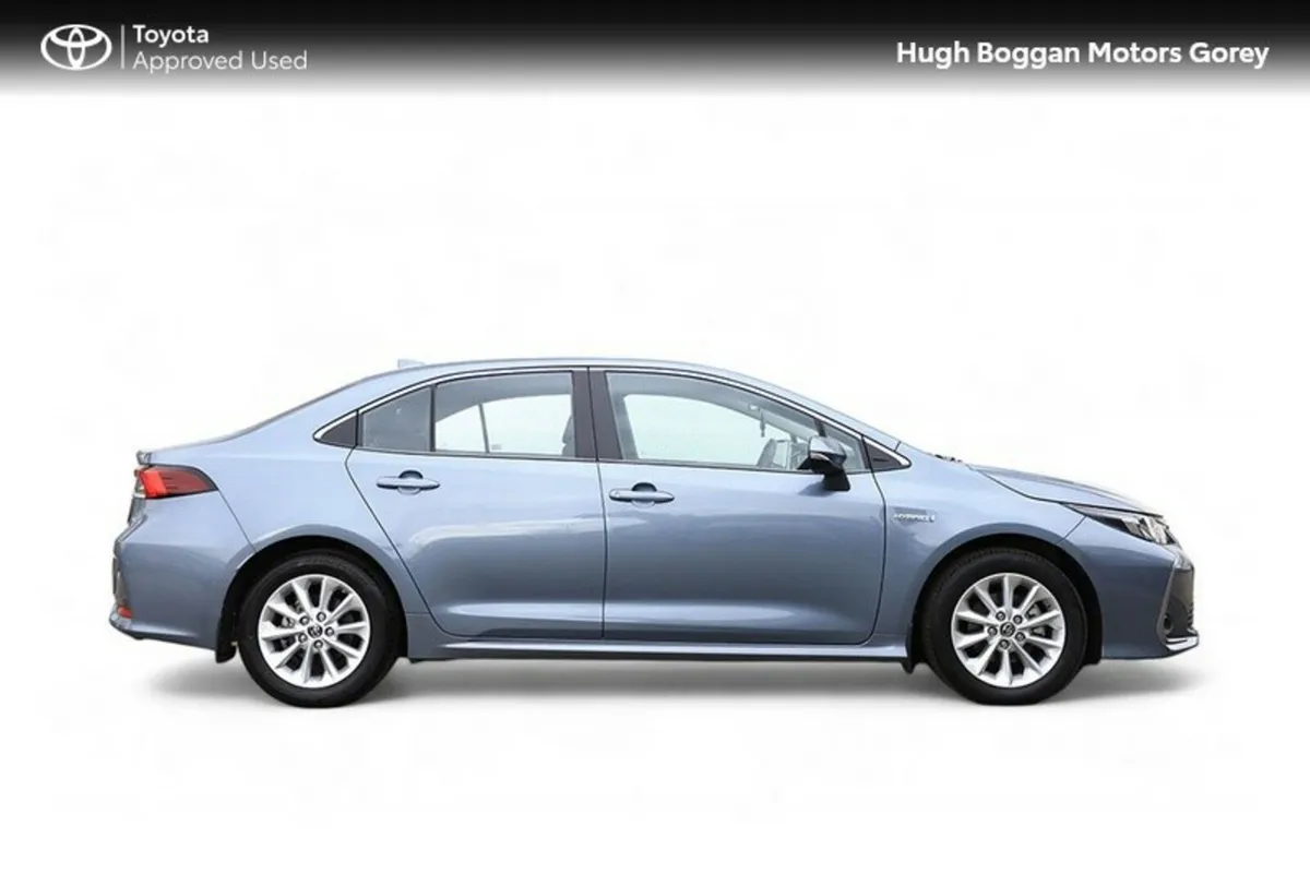 Toyota Corolla HYB LUNA SALOON 4DR AUTO HYBRID - Image 3