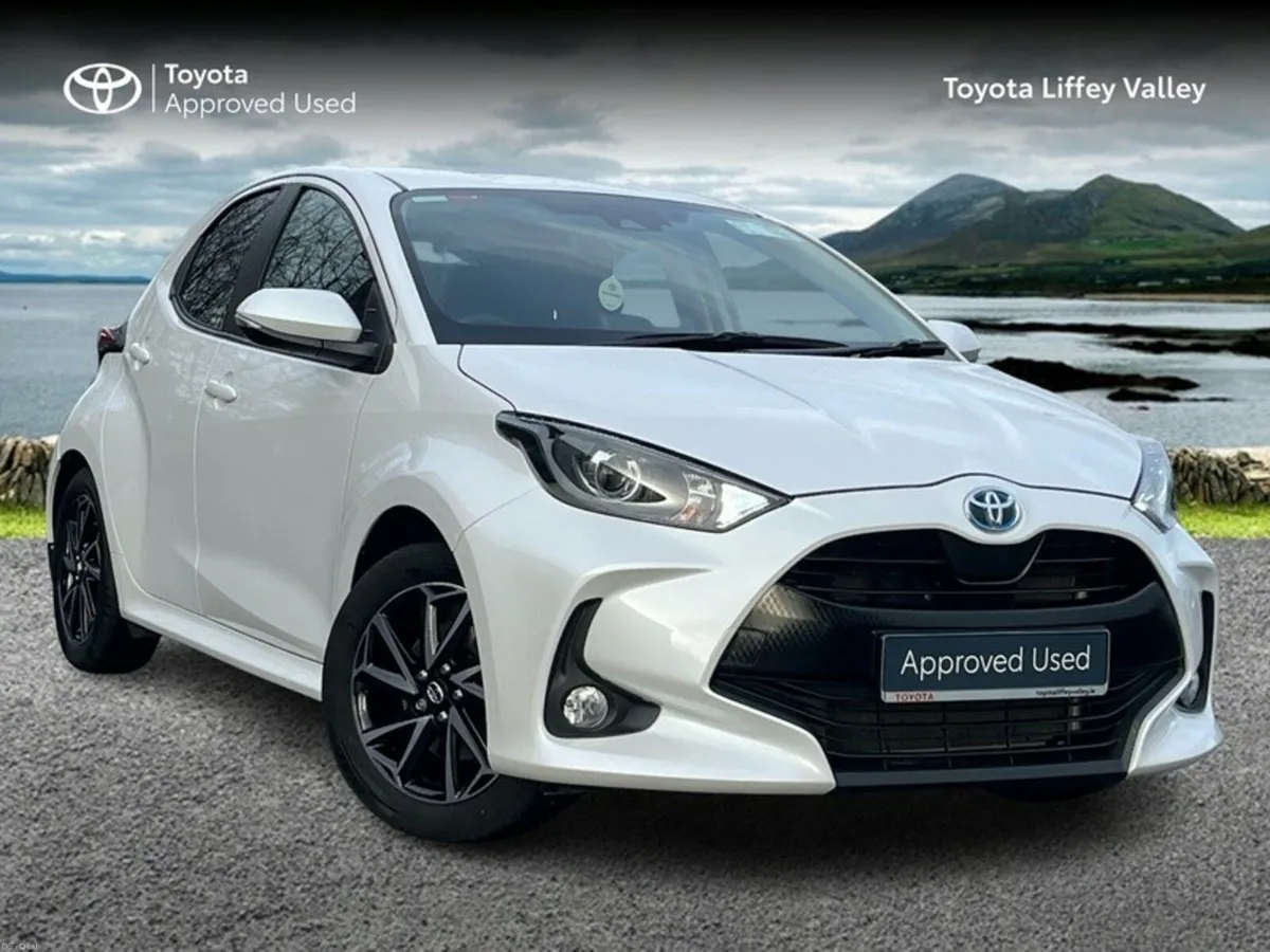 Toyota Yaris YARIS HYBRID LUNA SPORT - Image 1