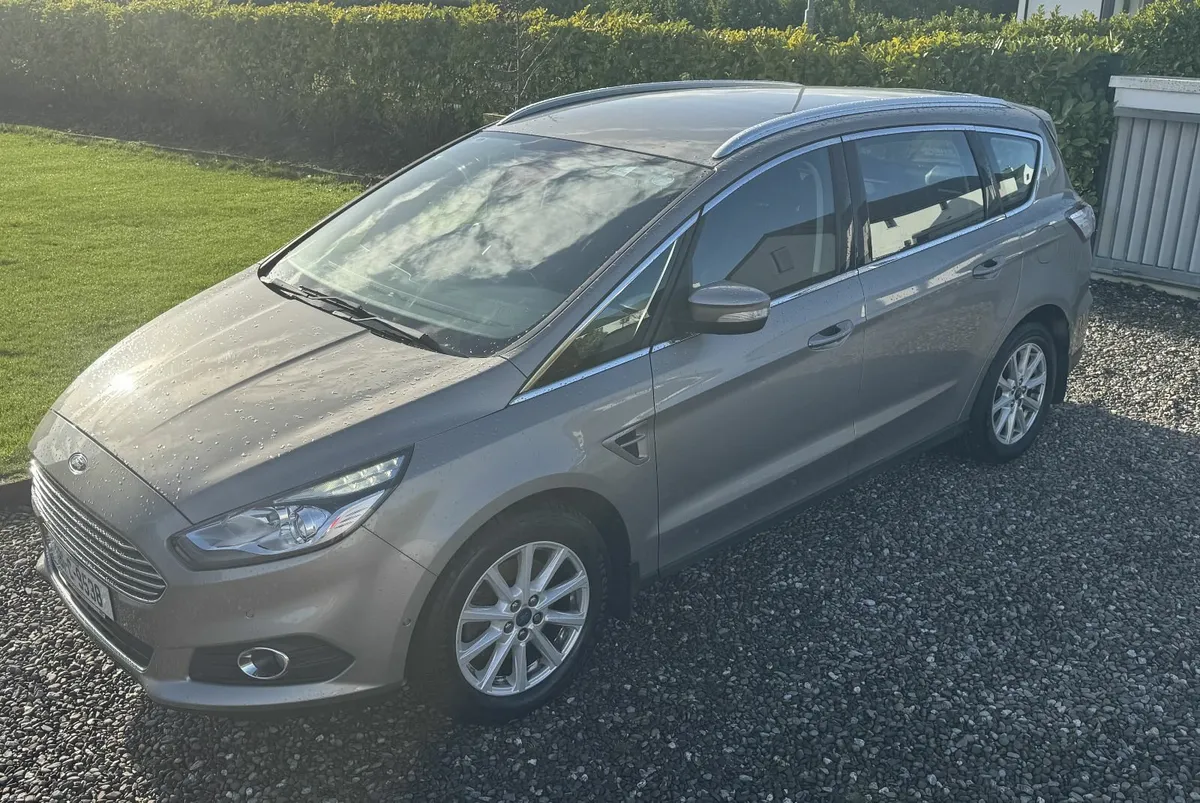 Ford S-Max 2018, 107,500km - Image 1