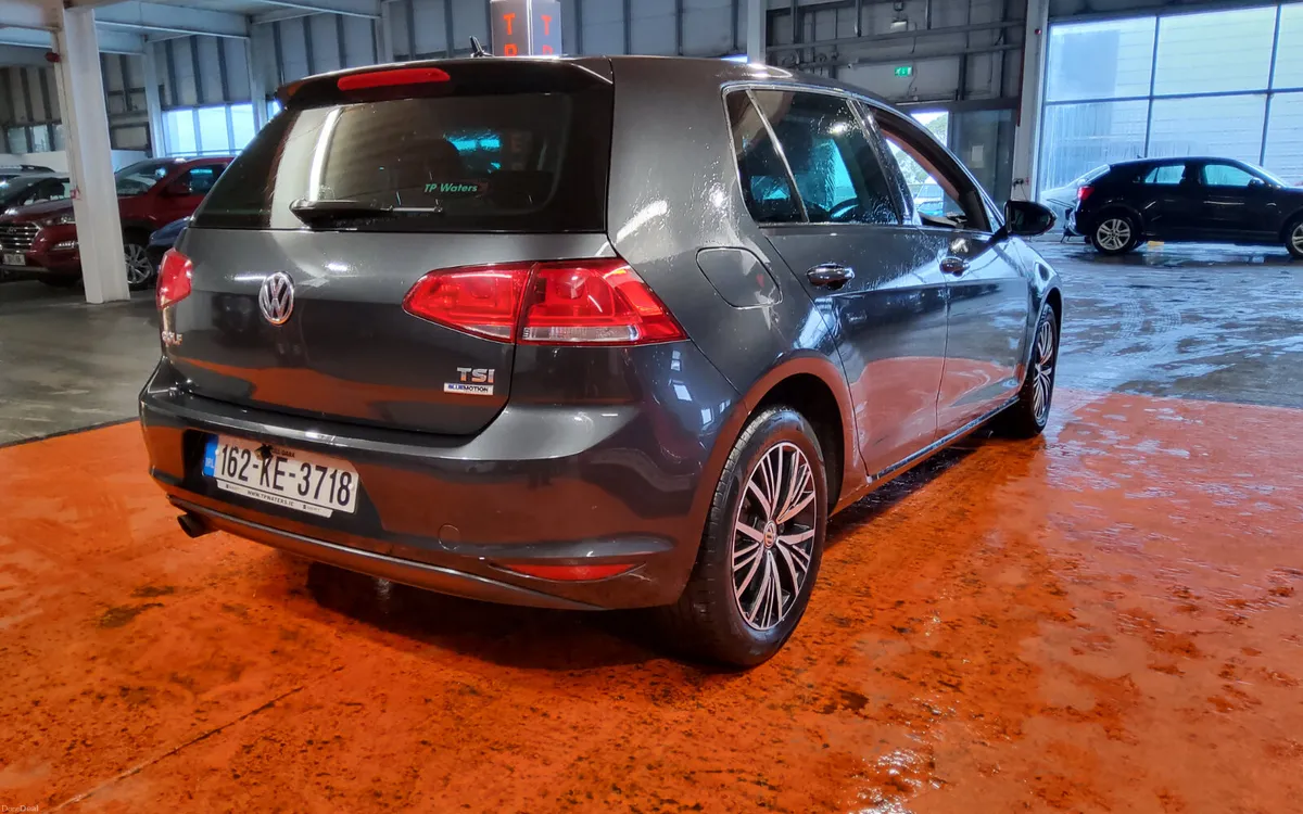 Volkswagen Golf 2016 - Image 3