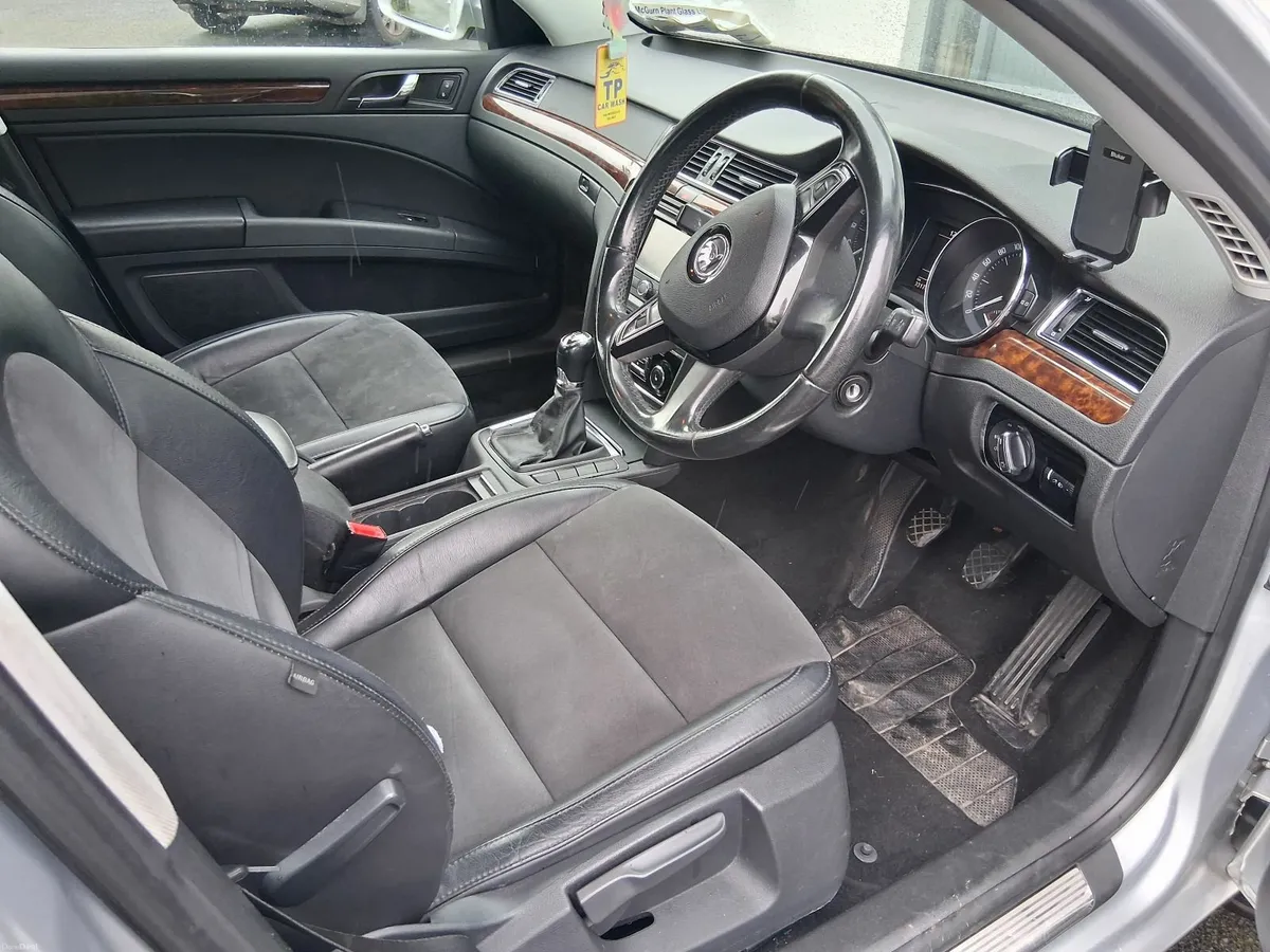 Skoda Superb 1.6 Diesel - Image 4
