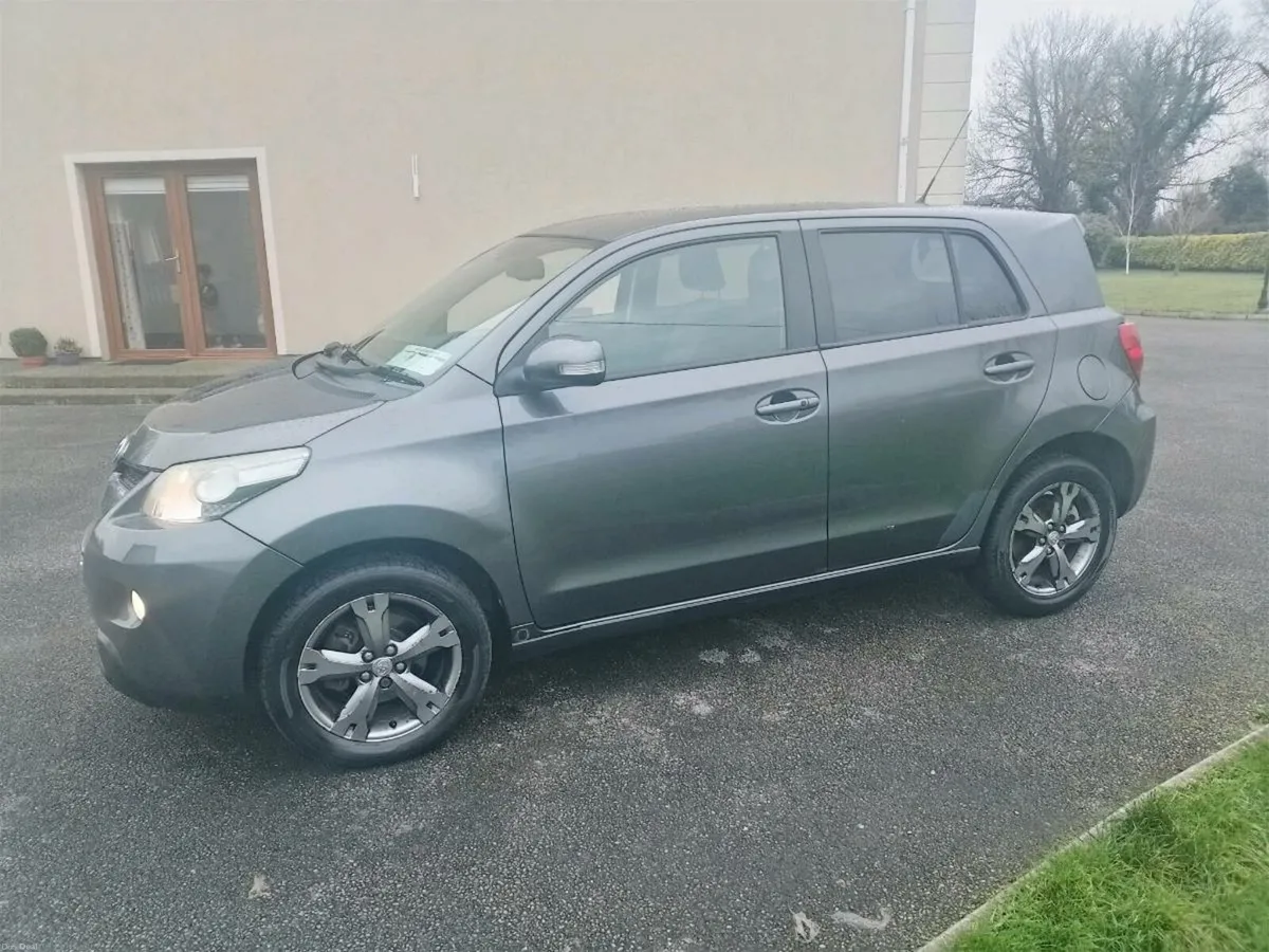 Toyota urban cruiser 4x4 - Image 3