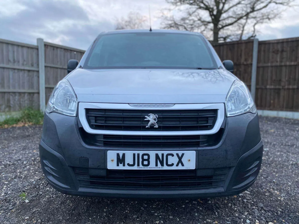 PEUGEOT PARTNER 1.6 Partner SE L1 Blue HDi - Image 2