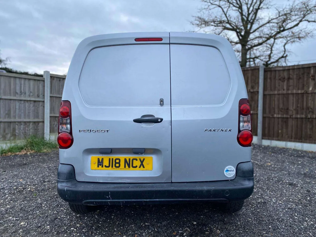 PEUGEOT PARTNER 1.6 Partner SE L1 Blue HDi - Image 4