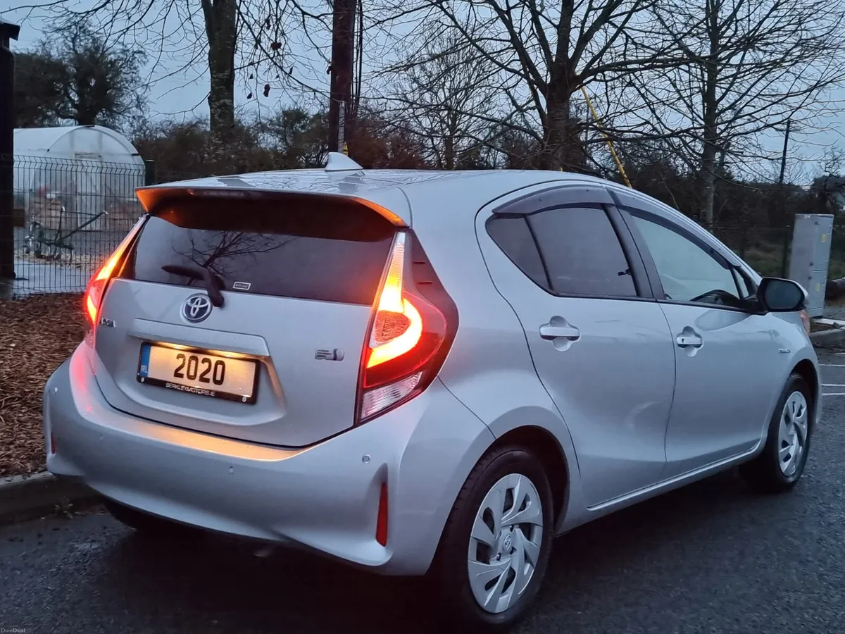 2020 TOYOTA AQUA HYBRID AUTO 1 YR WARRANTY €14,900 - Image 5