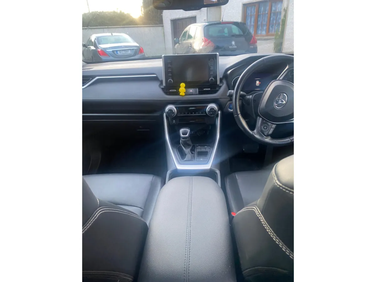 Toyota RAV4 RAV4 HYBRID LUNA 4DR AUTO MY21 - Image 4