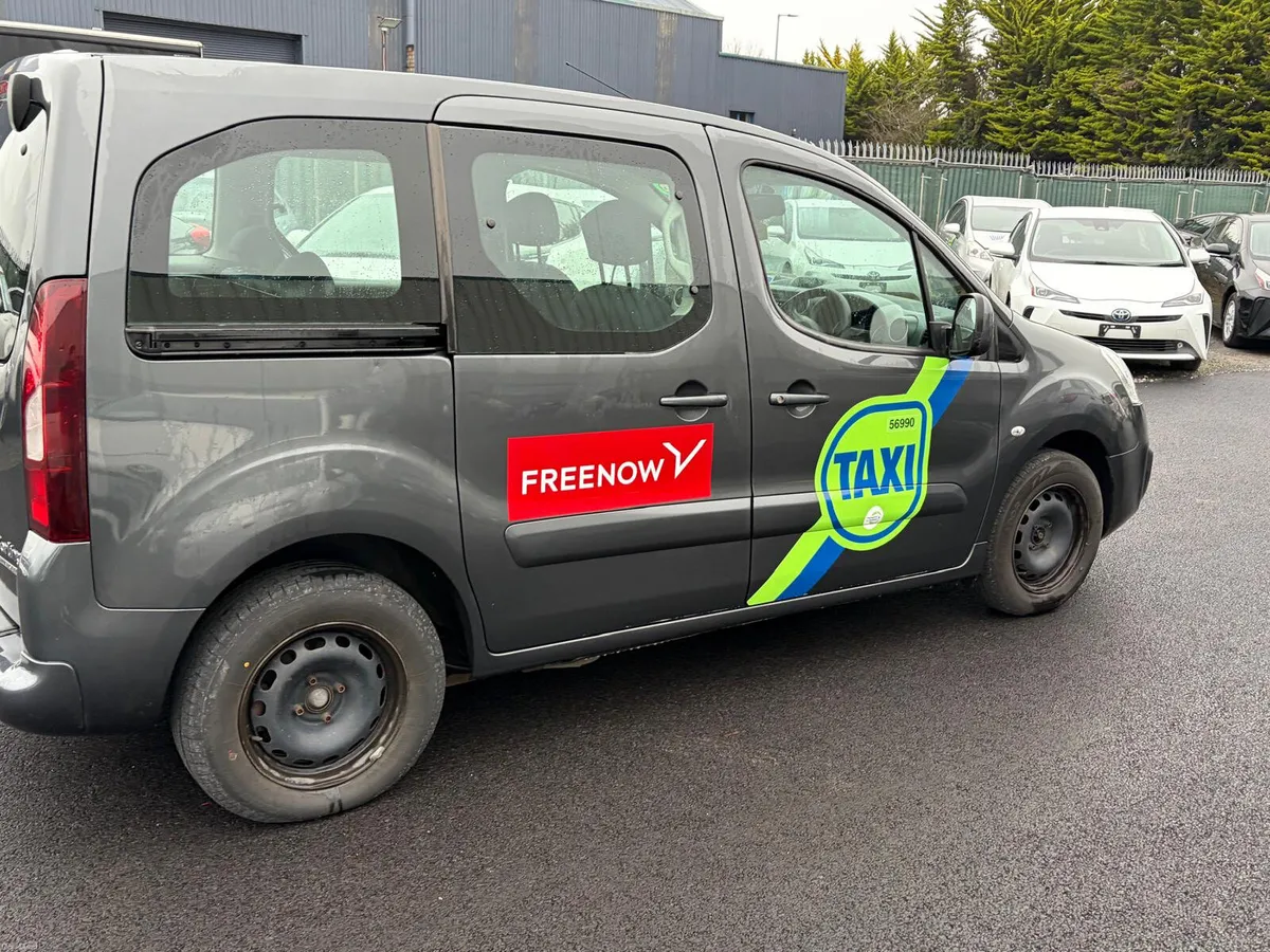 2019 Citroen Berlingo 1.6 diesel Automatic Taxi - Image 3