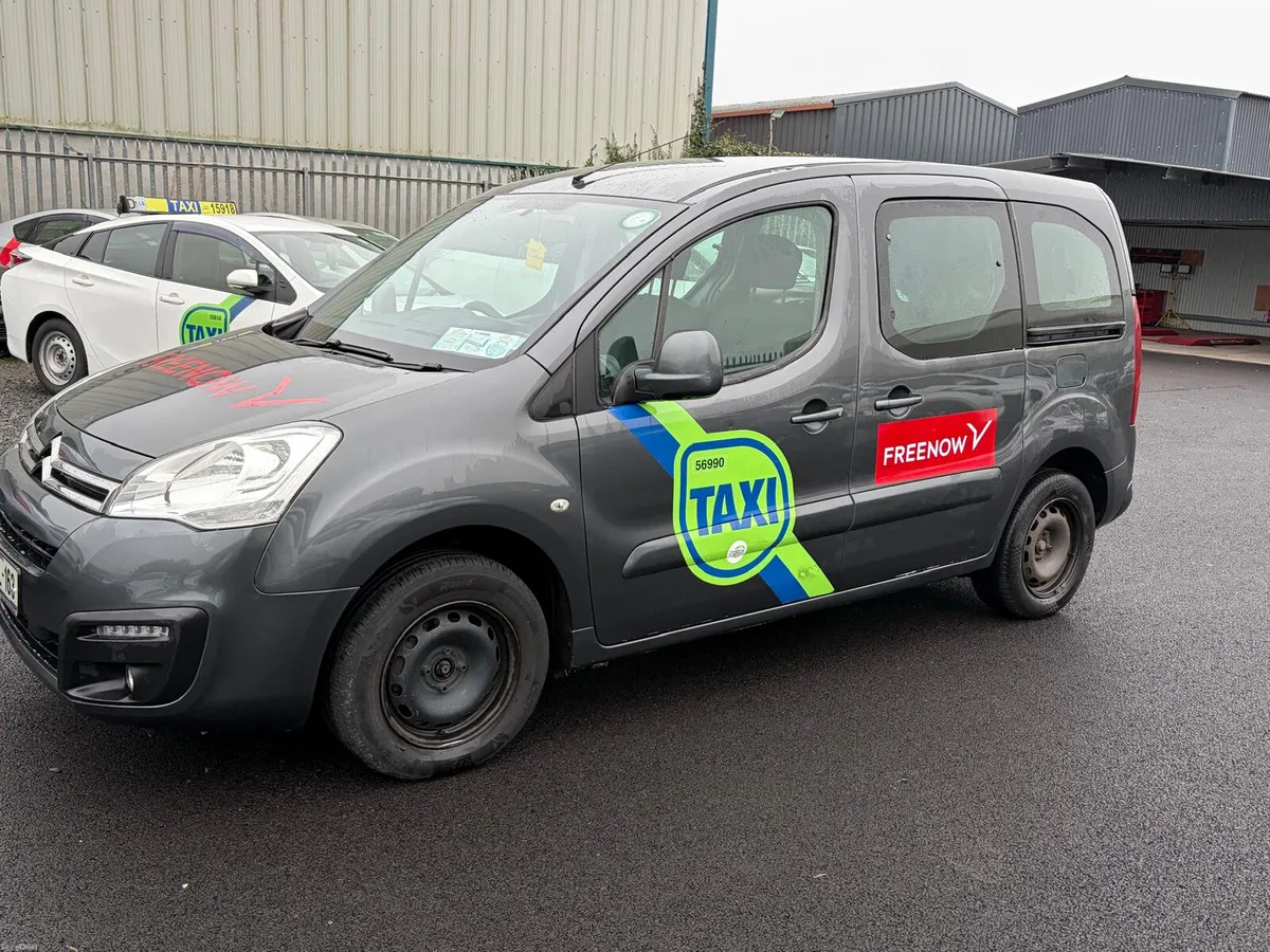 2019 Citroen Berlingo 1.6 diesel Automatic Taxi - Image 4