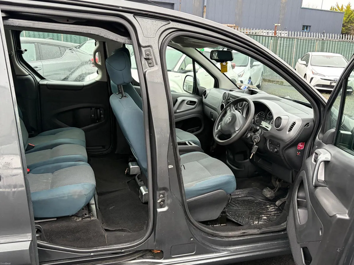 2019 Citroen Berlingo 1.6 diesel Automatic Taxi - Image 6